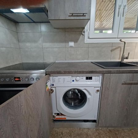 Beach House For Up To 9 People Near Olympia Katakolo Exterior photo