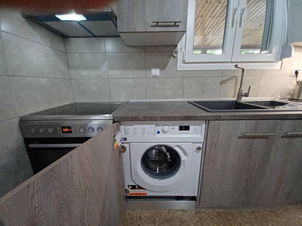 Beach House For Up To 9 People Near Olympia Katakolo Exterior photo